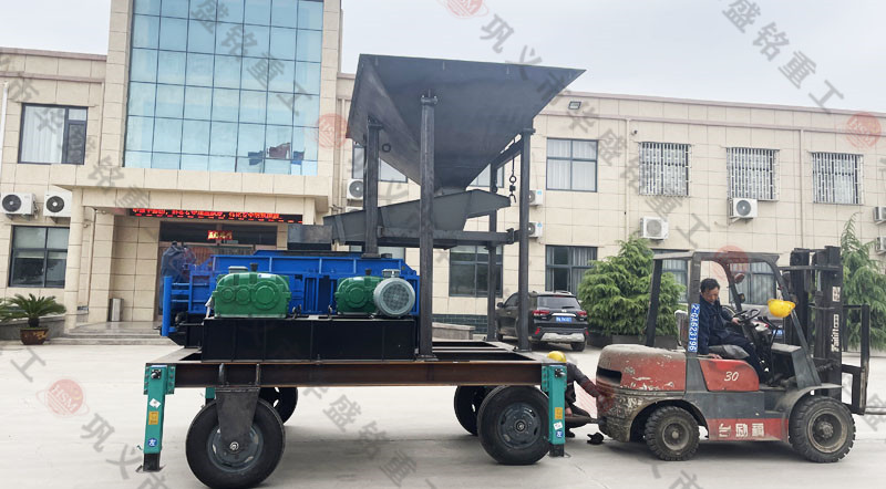小型双齿辊凯发旗舰厅官网型号有哪些 报价多少钱