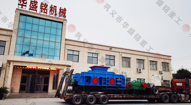 1500×800液压对辊凯发旗舰厅官网装车发往广东