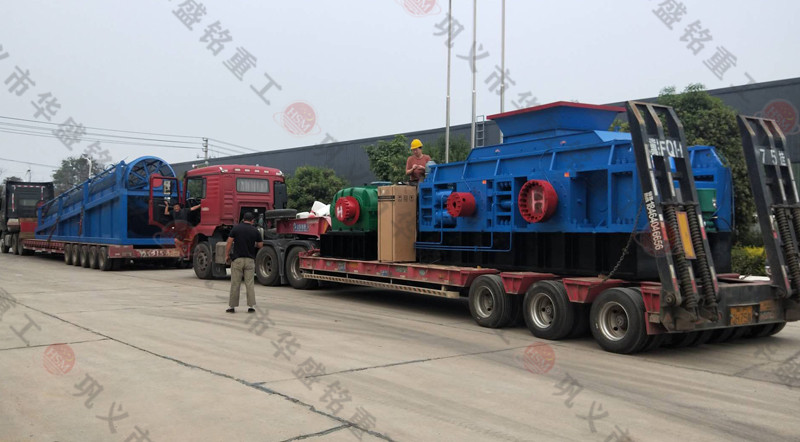 双齿辊凯发旗舰厅官网配套滚筒筛发货